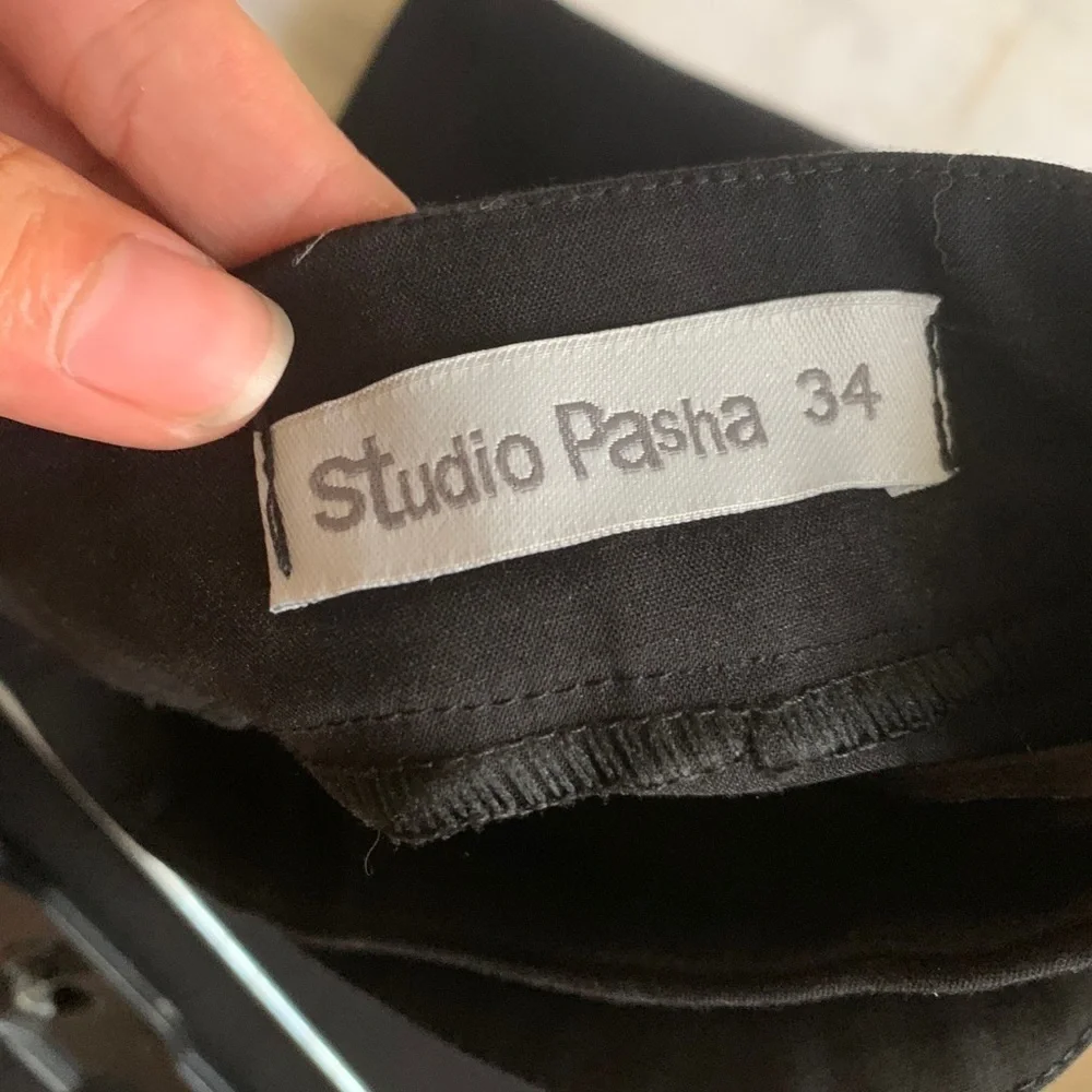 Studio Pasha Button Skort - Picture 4 of 7